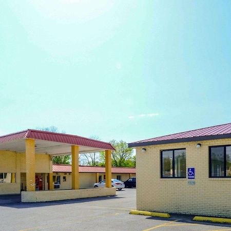 Econo Lodge Inn & Suites Carbondale Zewnętrze zdjęcie