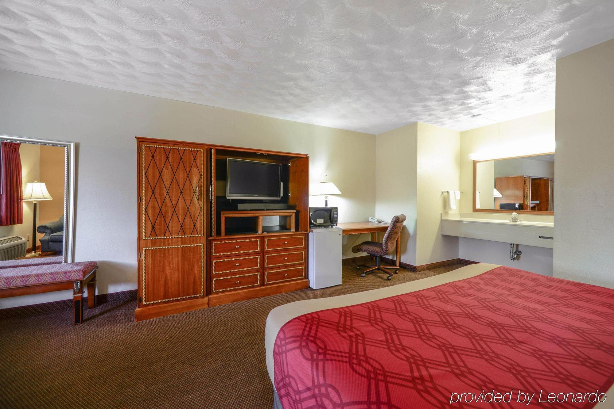 Econo Lodge Inn & Suites Carbondale Zewnętrze zdjęcie
