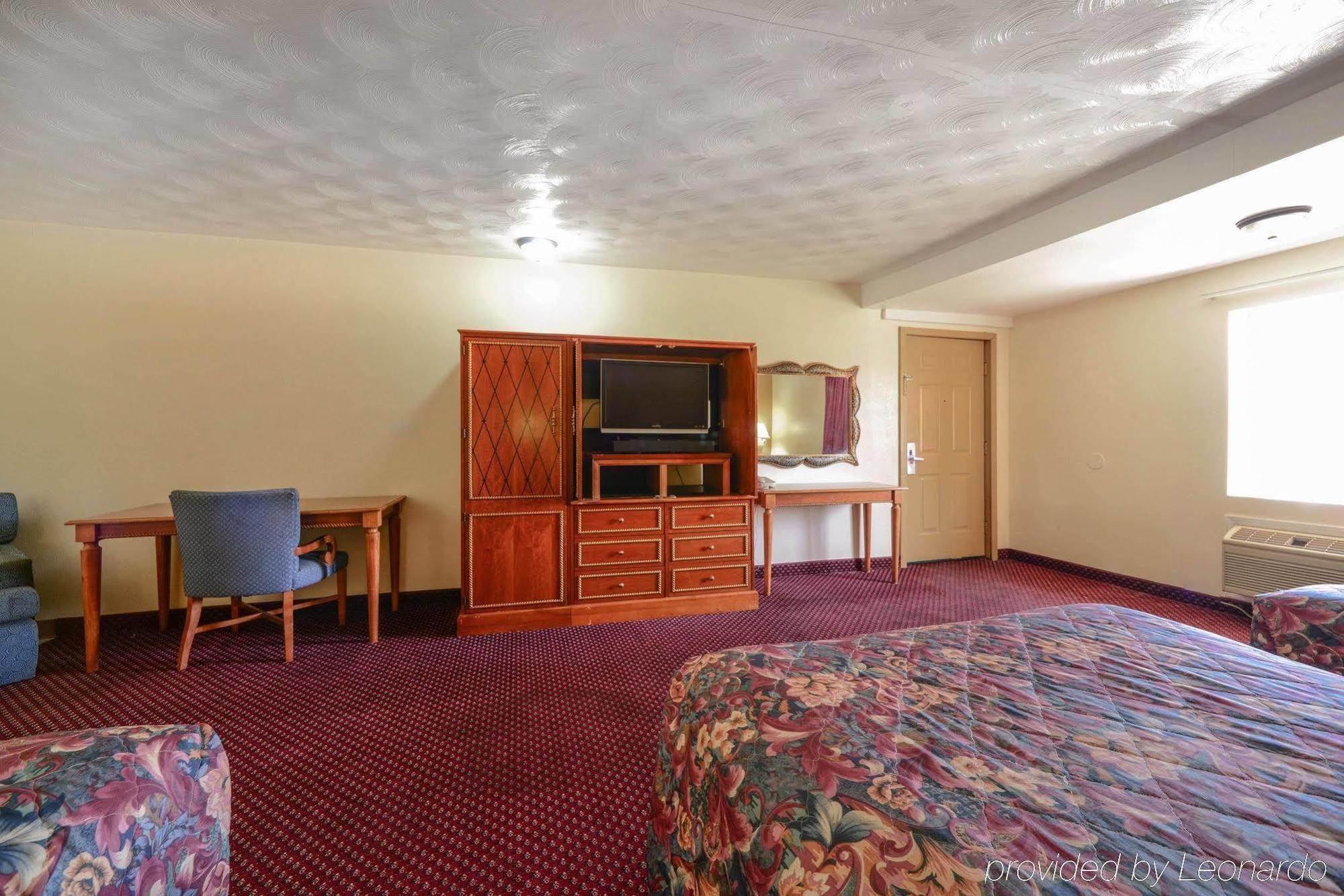 Econo Lodge Inn & Suites Carbondale Zewnętrze zdjęcie