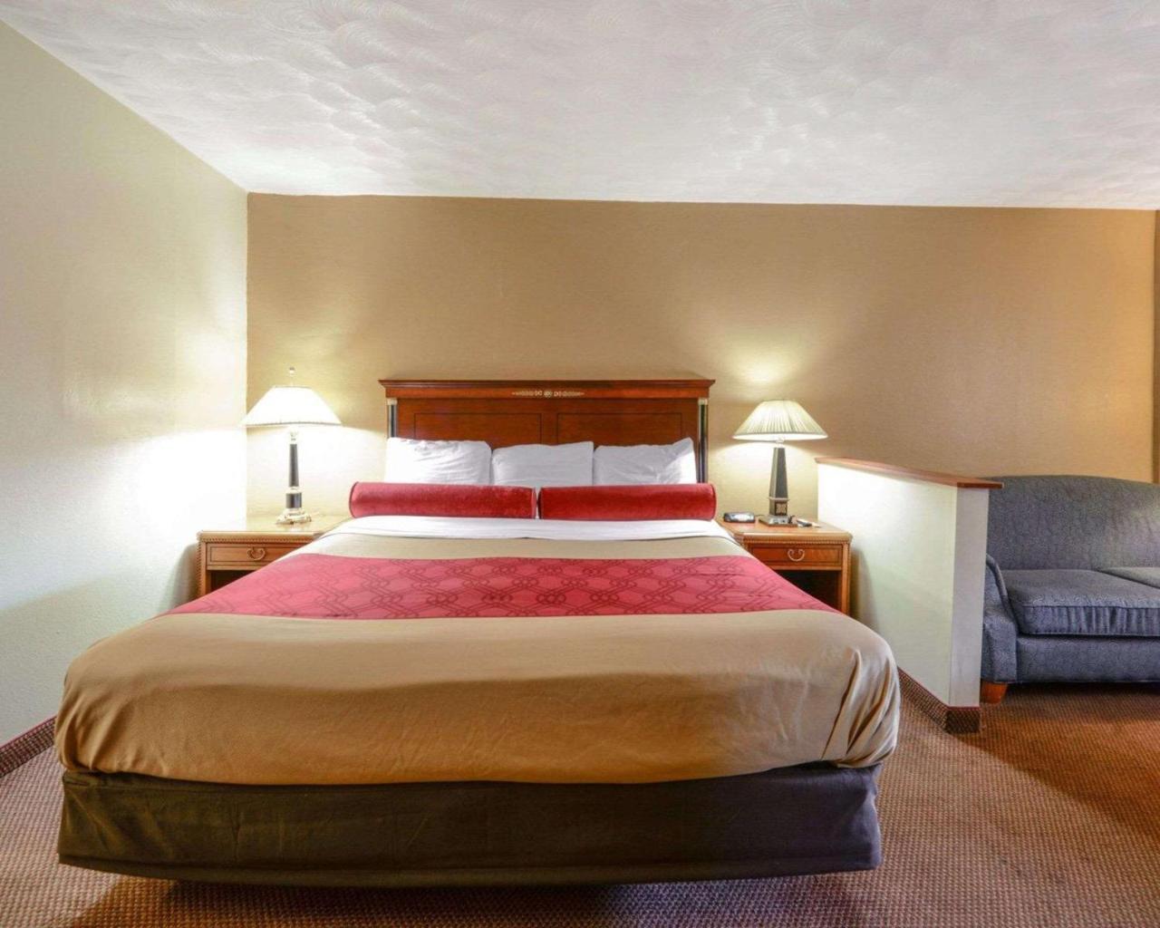 Econo Lodge Inn & Suites Carbondale Zewnętrze zdjęcie